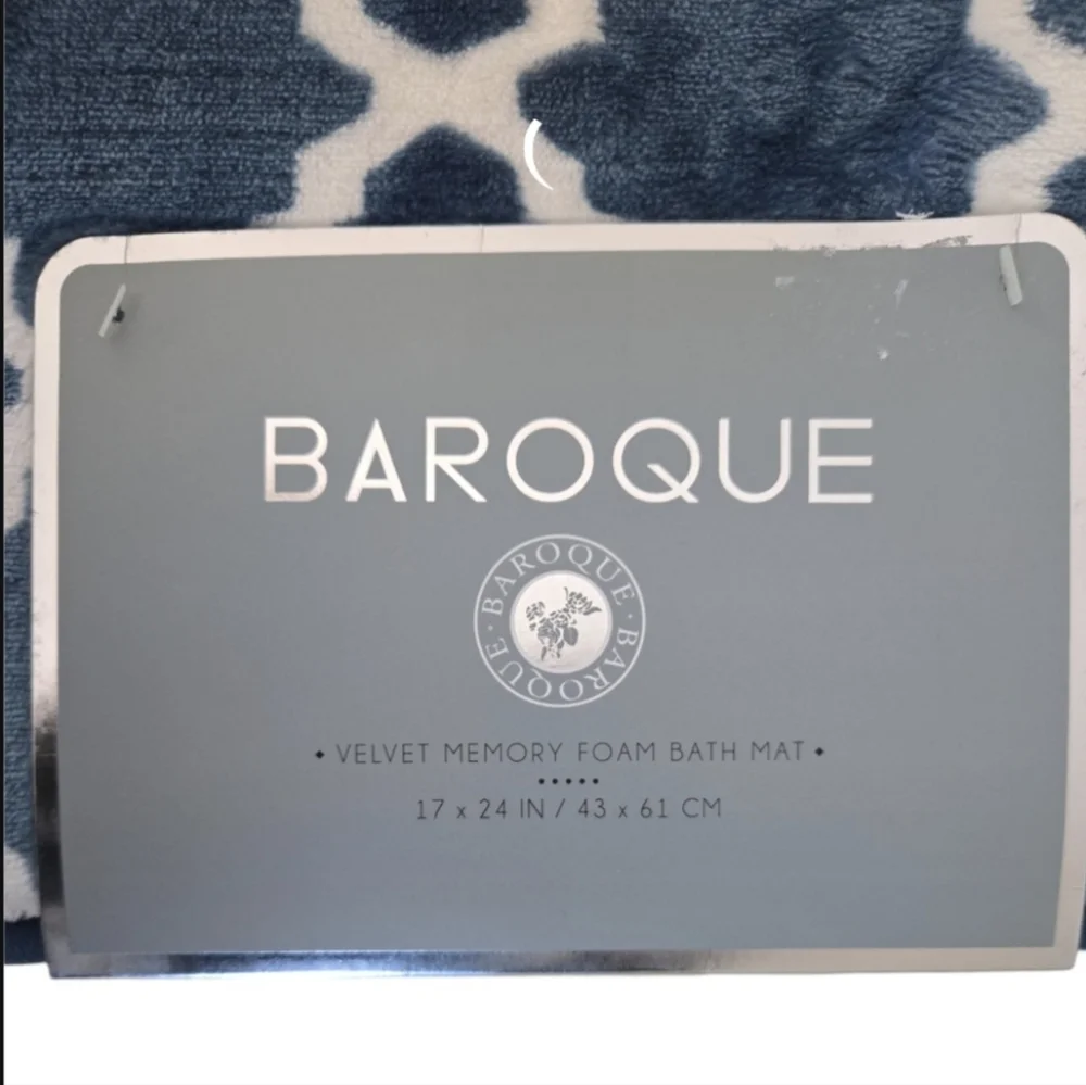 Baroque Velvet Memory Foam Bath Mat